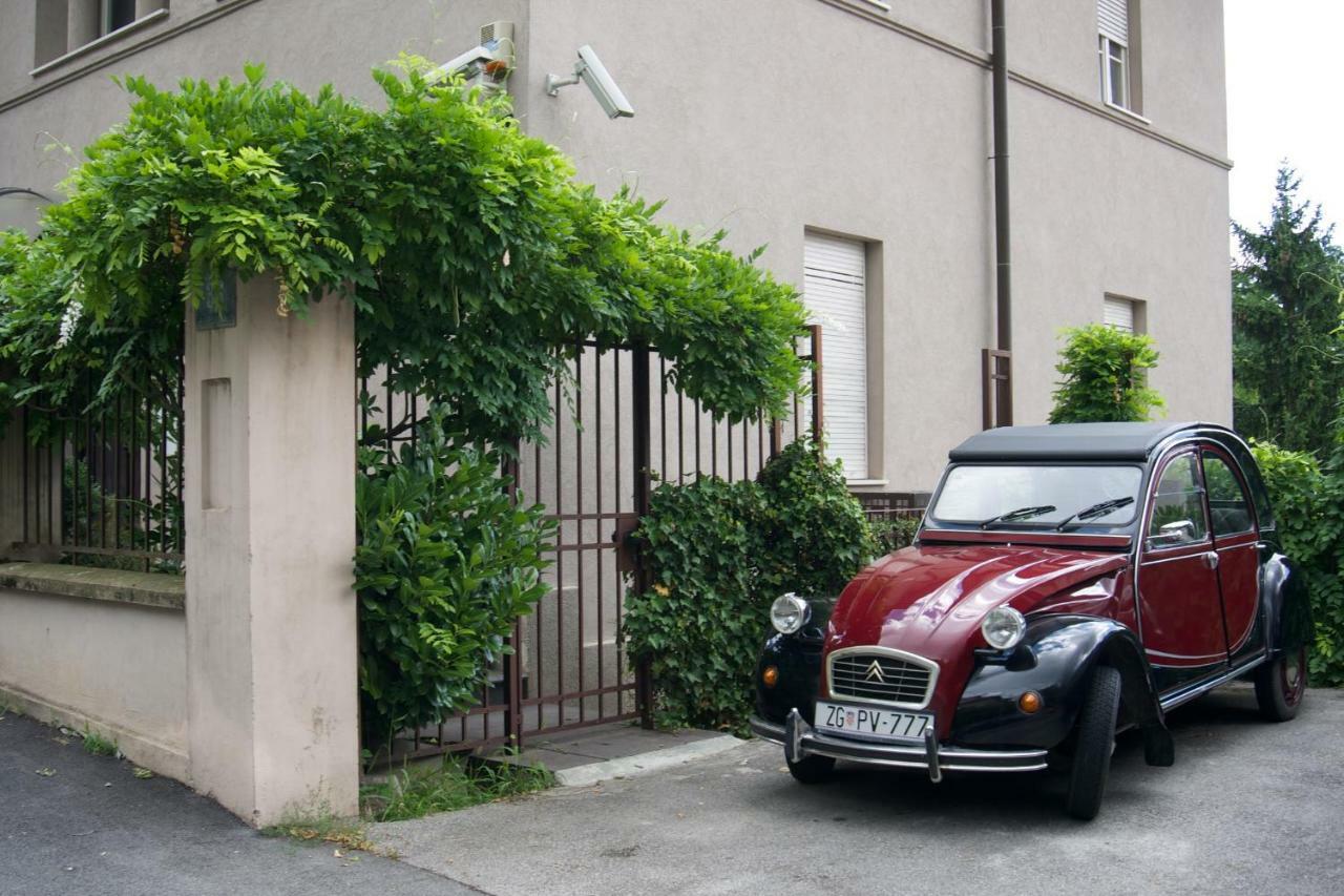 Embassy Row Bnb Zágráb Kültér fotó